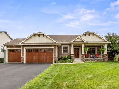 1069 Symphony Ln, Chaska, MN, 55318