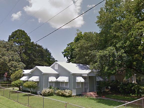 4th image of 501 McIlhenny St