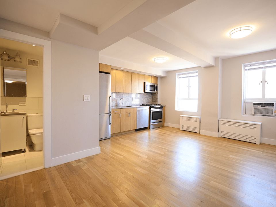 1st image of 752 W End Ave APT 14D