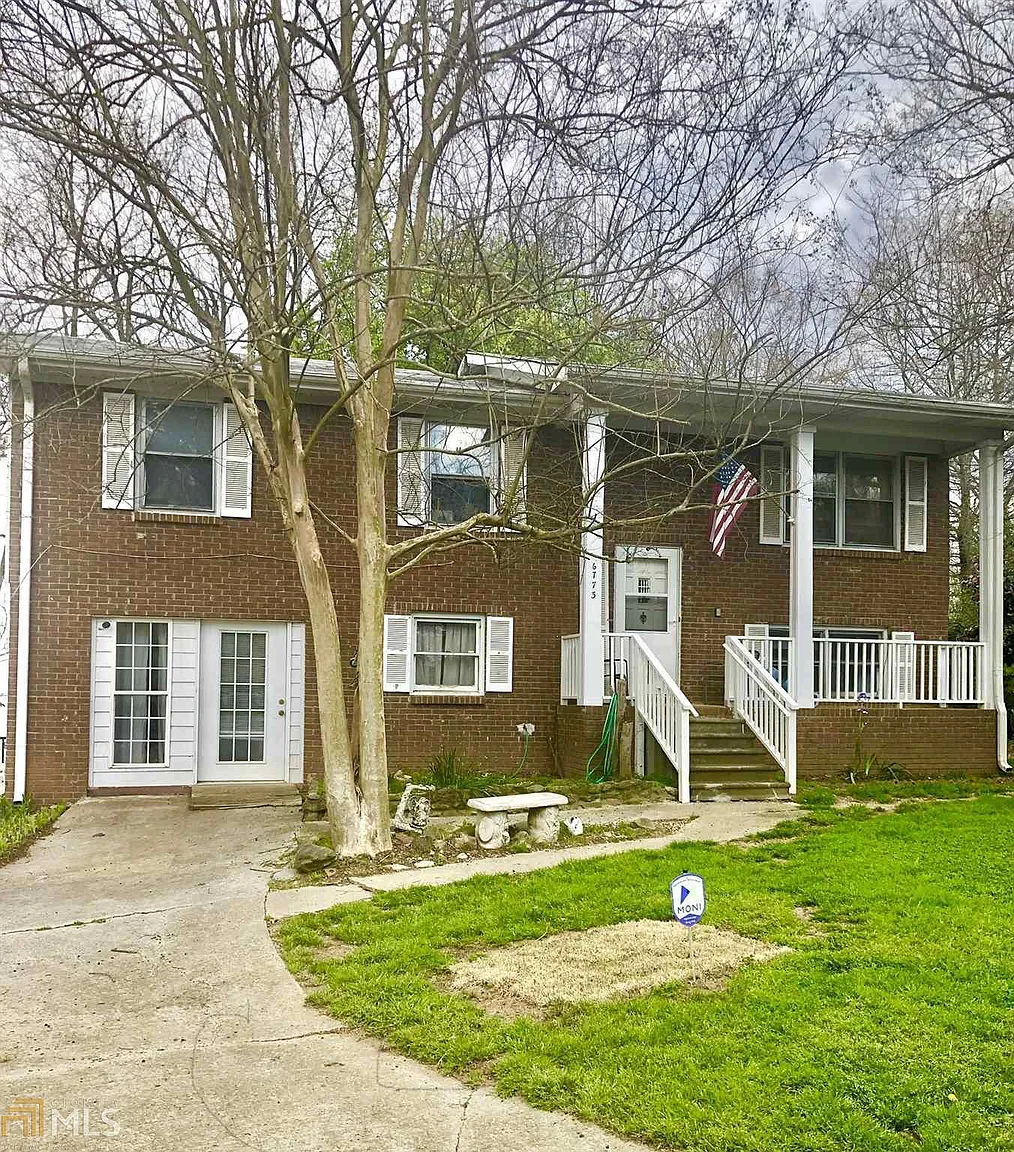6773 Bedford Rd photo 1