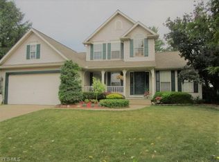 2116 Oxford Ct, Akron, OH