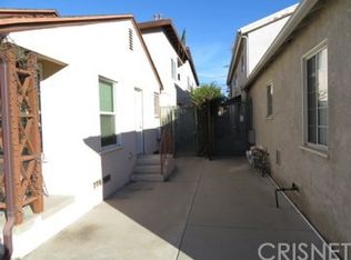 6610 Balboa Blvd APT 2, Lake Balboa, CA 91406