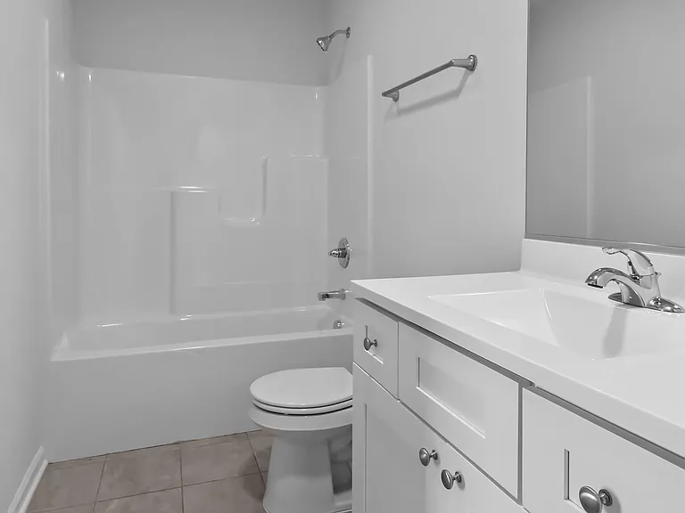 8253 Aviana Ave #B — Photo 9