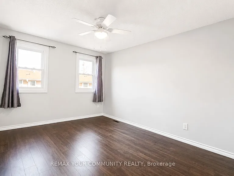 210 Highland Cres #19 — Photo 18