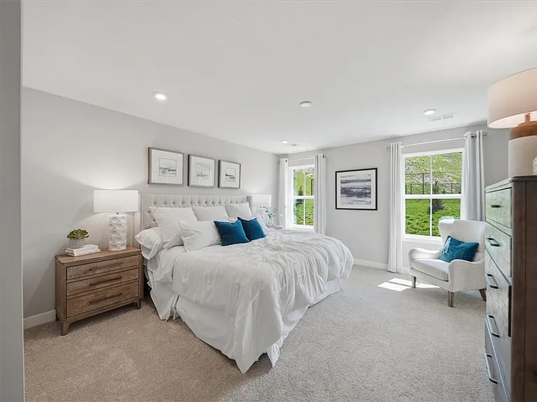 201 Yellowwood Ct — Photo 13