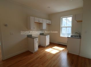 592 E Broadway #2, Boston, MA 02127
