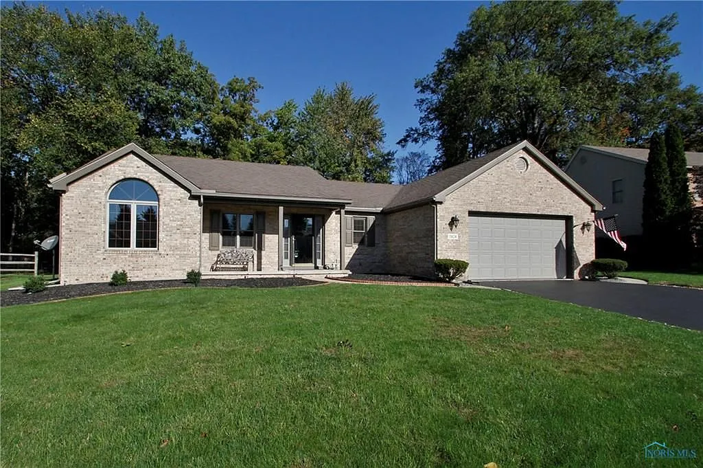 7424 Country Meadow Ct photo 1