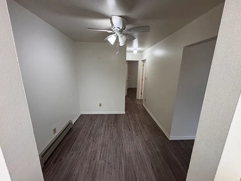 420 Telegraph St #8 — Photo 10