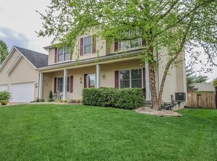 9 Country Crossing Estates Dr, Saint Peters, MO 63376