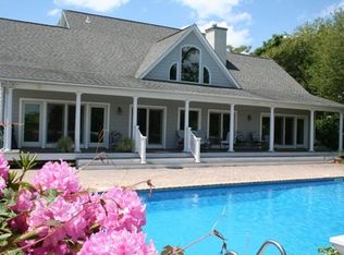 478 N Main St, Southampton, NY 11968