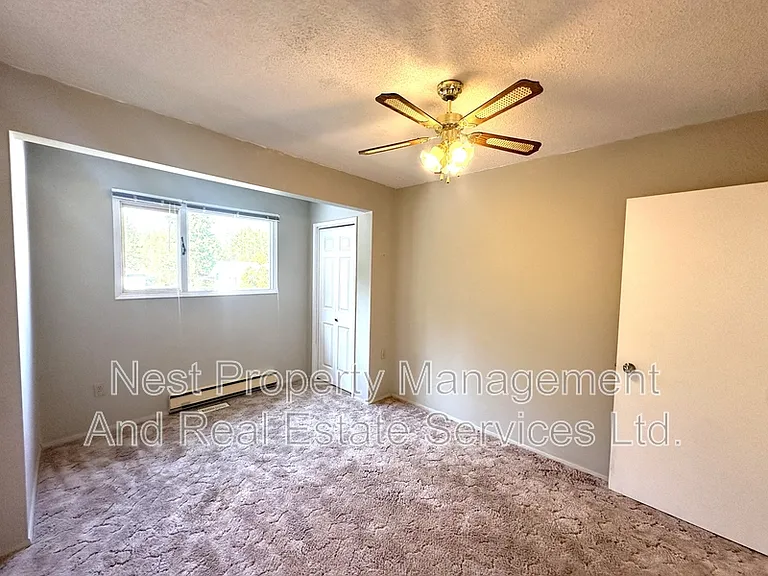 2737 Budd Rd #A — Photo 12