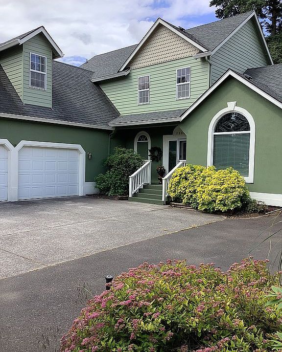 1st image of 2308 SE 112th Ct