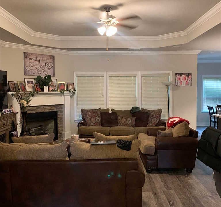 2nd image of 26912 Mill Creek Dr