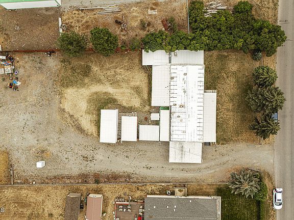 4th image of 2419 W Cannon Ave