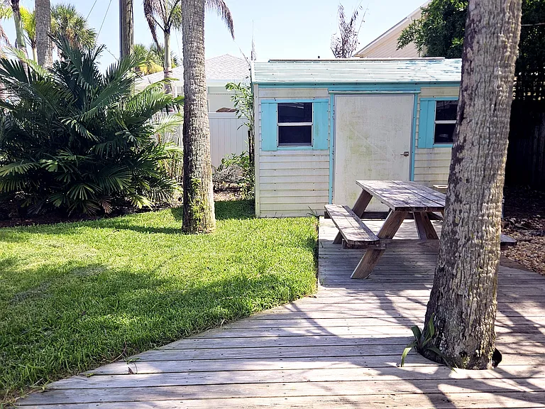 Shed