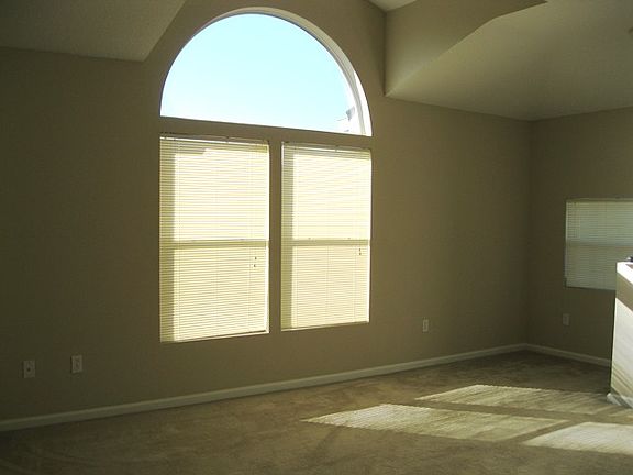 5th image of 12433 Cadley Cir