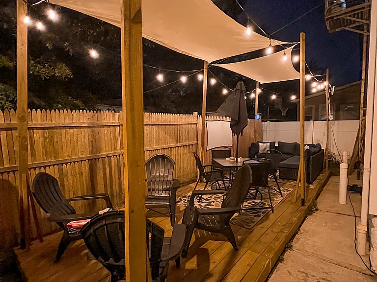 222 E Henry St #1 — Photo 12