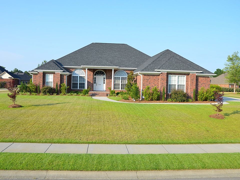 710 Breezy Bay Lane, Sumter, SC