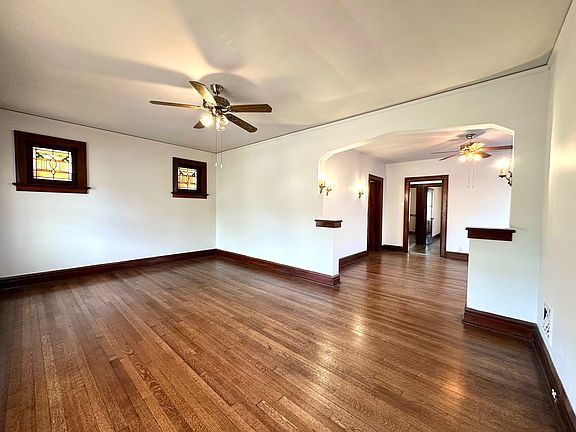 3rd image of 4267 Ellenwood Ave #1