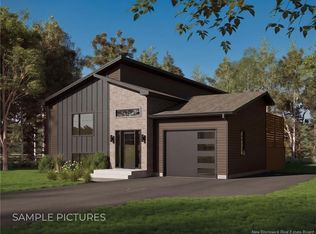 453 Gaspe St, Dieppe, NB E1A1W3