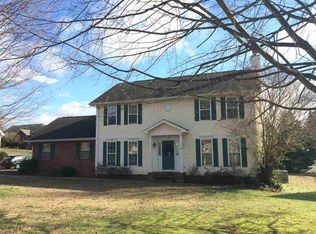 403 Lynnwood Dr, Athens, TN 37303