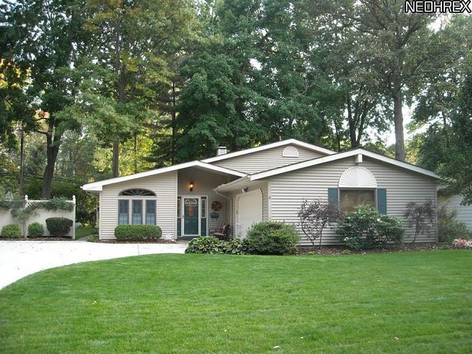 1st image of 26763 Locust Dr