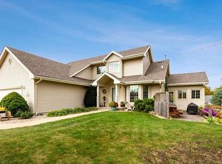 10870 NE 77th Ln, Bondurant, IA 50035