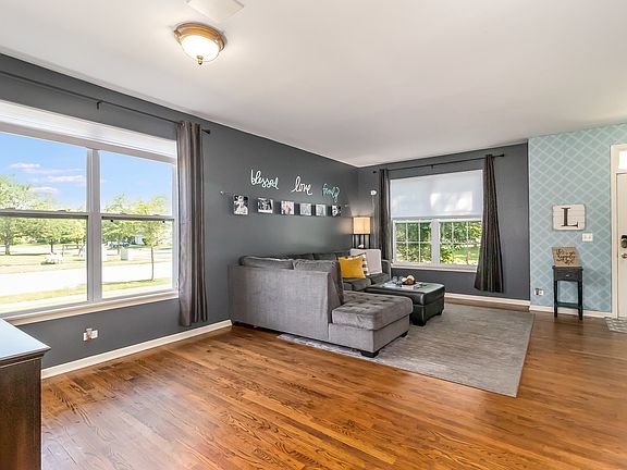3rd image of 11540 S Marathon Ln