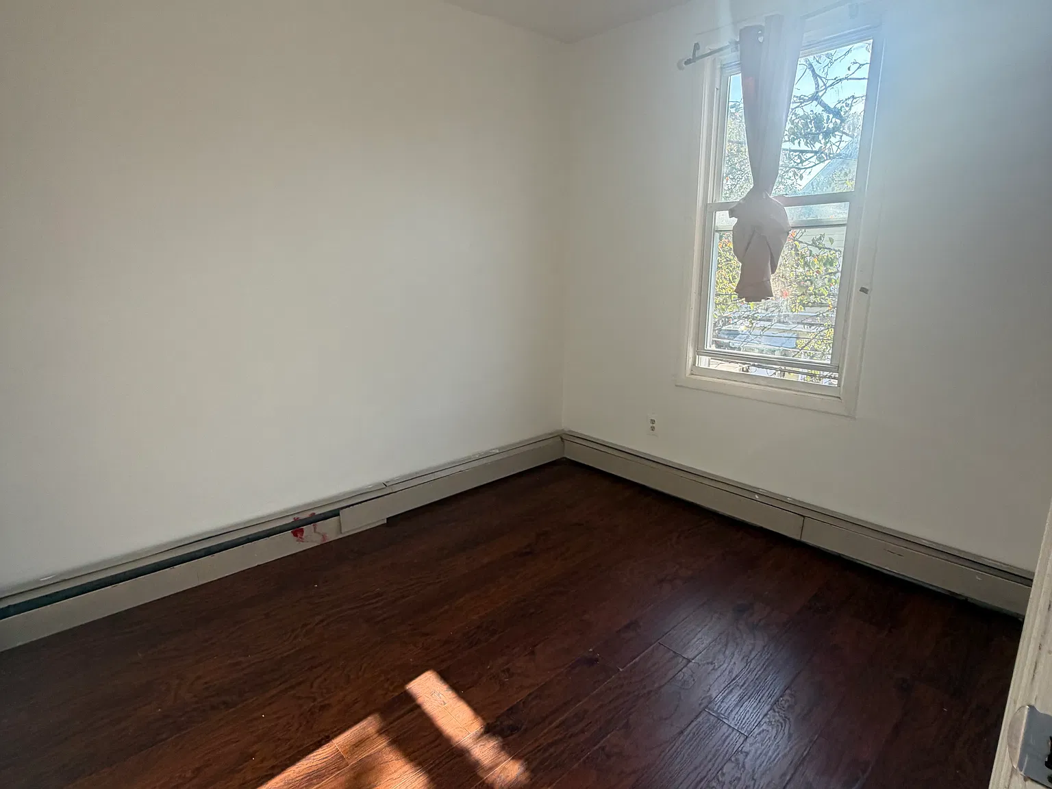 2 bed, $1,700 — Photo 2
