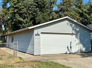 9815 SE Amherst St, Clackamas, OR 97015