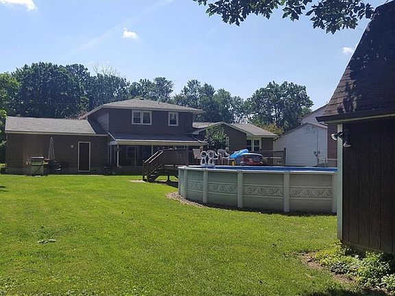 3rd image of 1731 Alverne Dr