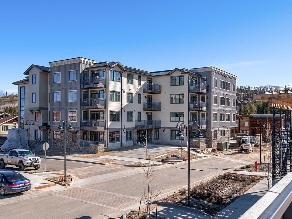 1st image of 400 Baker Dr #309