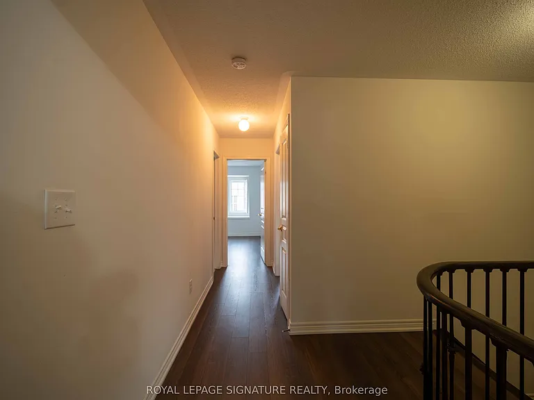 5570 Meadowcrest Ave — Photo 20