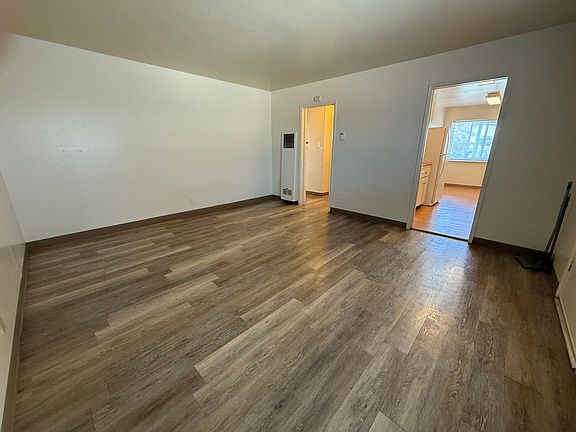 2nd image of 727 E Duane Ave #Mpp08