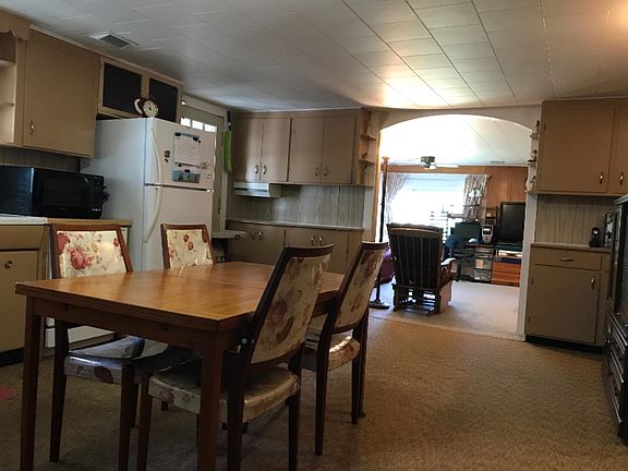 4th image of 10764 W Bluewater Hwy