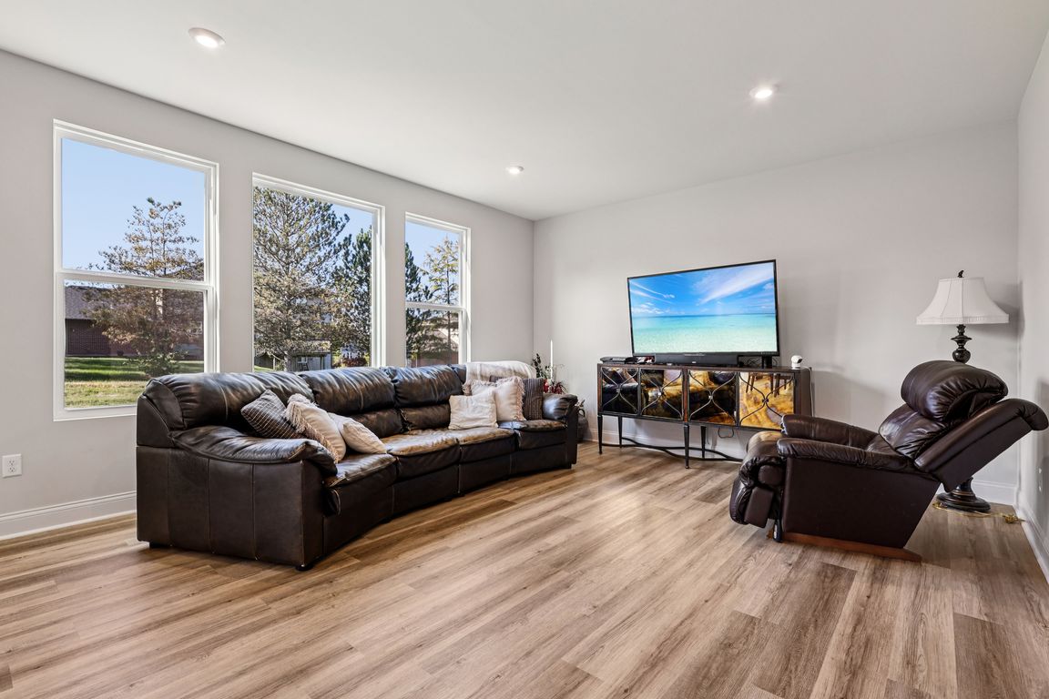 next background image