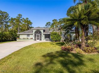 819 Hamilton Ave, Lehigh Acres, FL 33972
