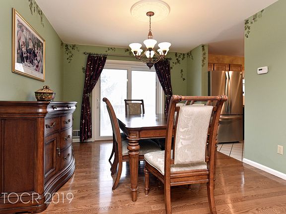 5th image of 15 Melucci Ct