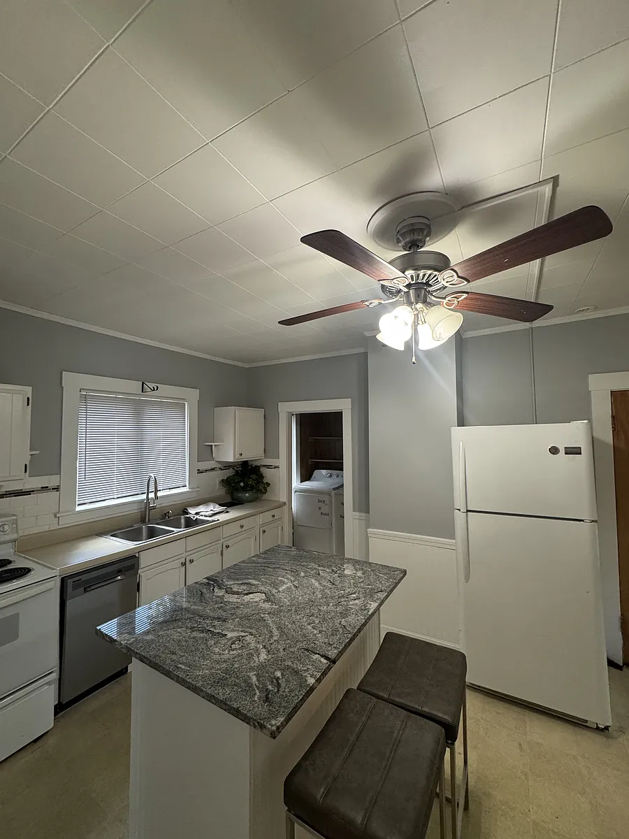 Kitchen - 107 Clark St #1