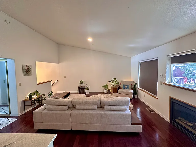 716 Eloise Ave #B — Photo 6