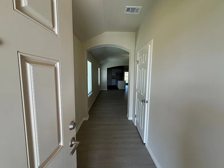 1300 Bajada St — Photo 3