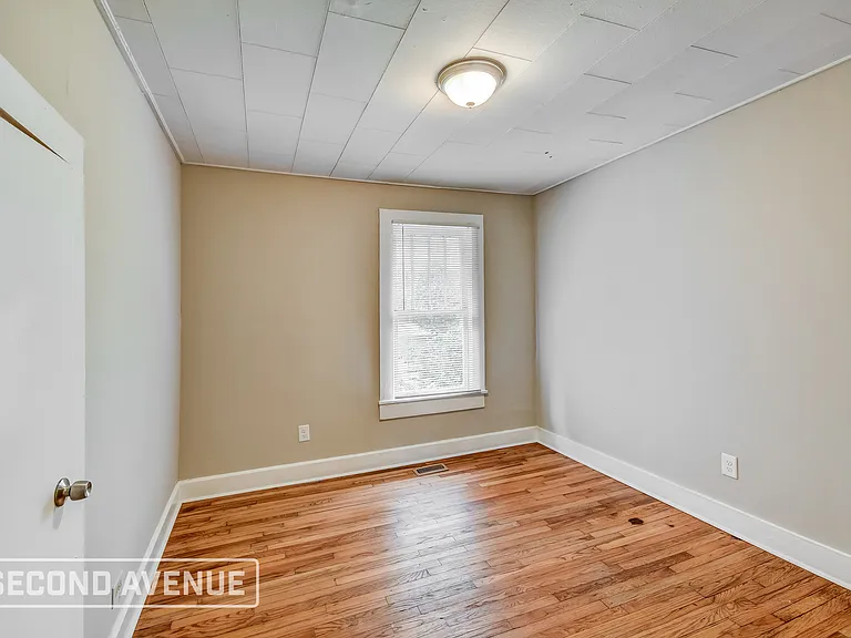 720 72nd St S — Photo 7