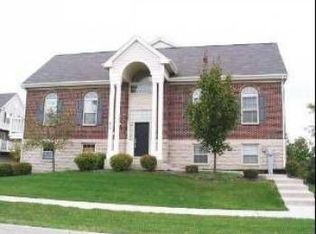 659 Prestwick Ln, Wheeling, IL 60090