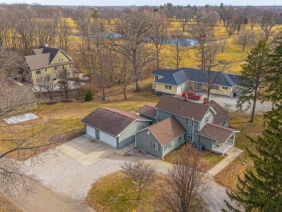 1st image of 1528 Forest Hills Rd