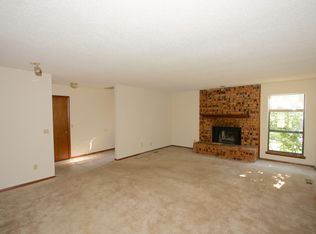 12413 Fox Run Dr, Oklahoma City, OK 73142