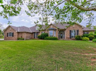11025 Autumn Rd, Edmond, OK 73013