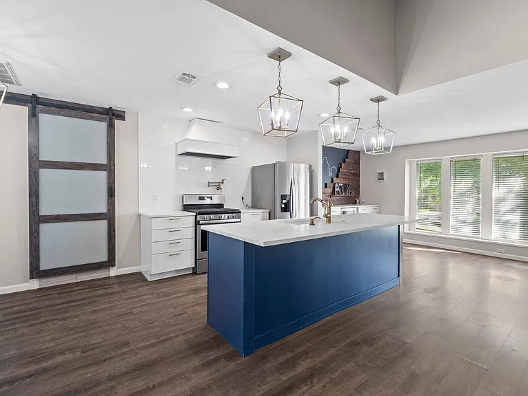 2505 Wilke Dr — Photo 6