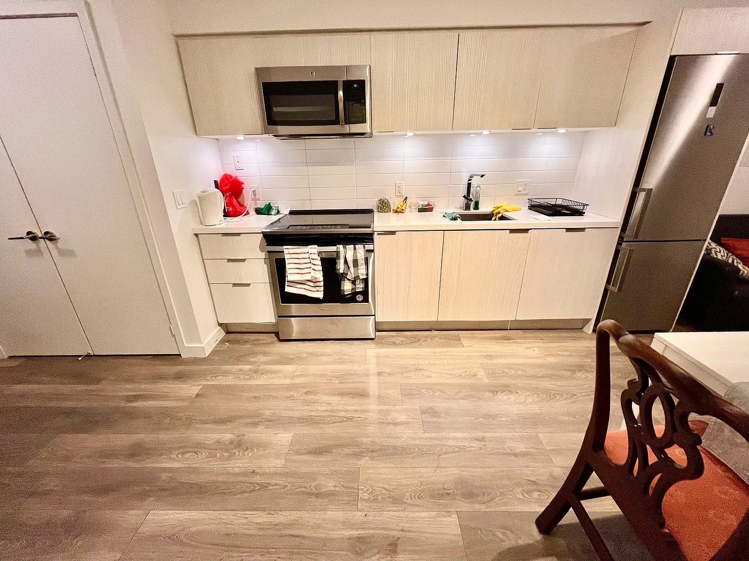 3 bed, 726 sqft, $1,150 — Photo 4