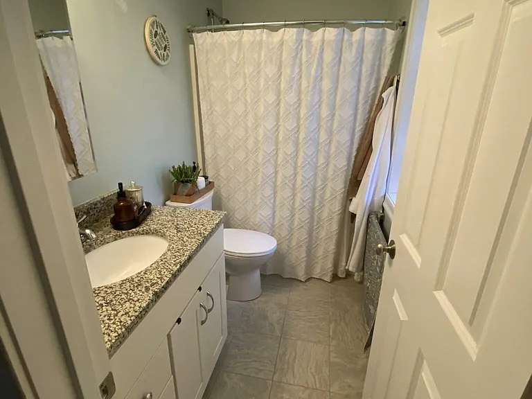 24 Beacon Pl #2 — Photo 7