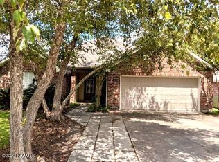 214 Shadowbrush Bnd, Lafayette, LA 70506